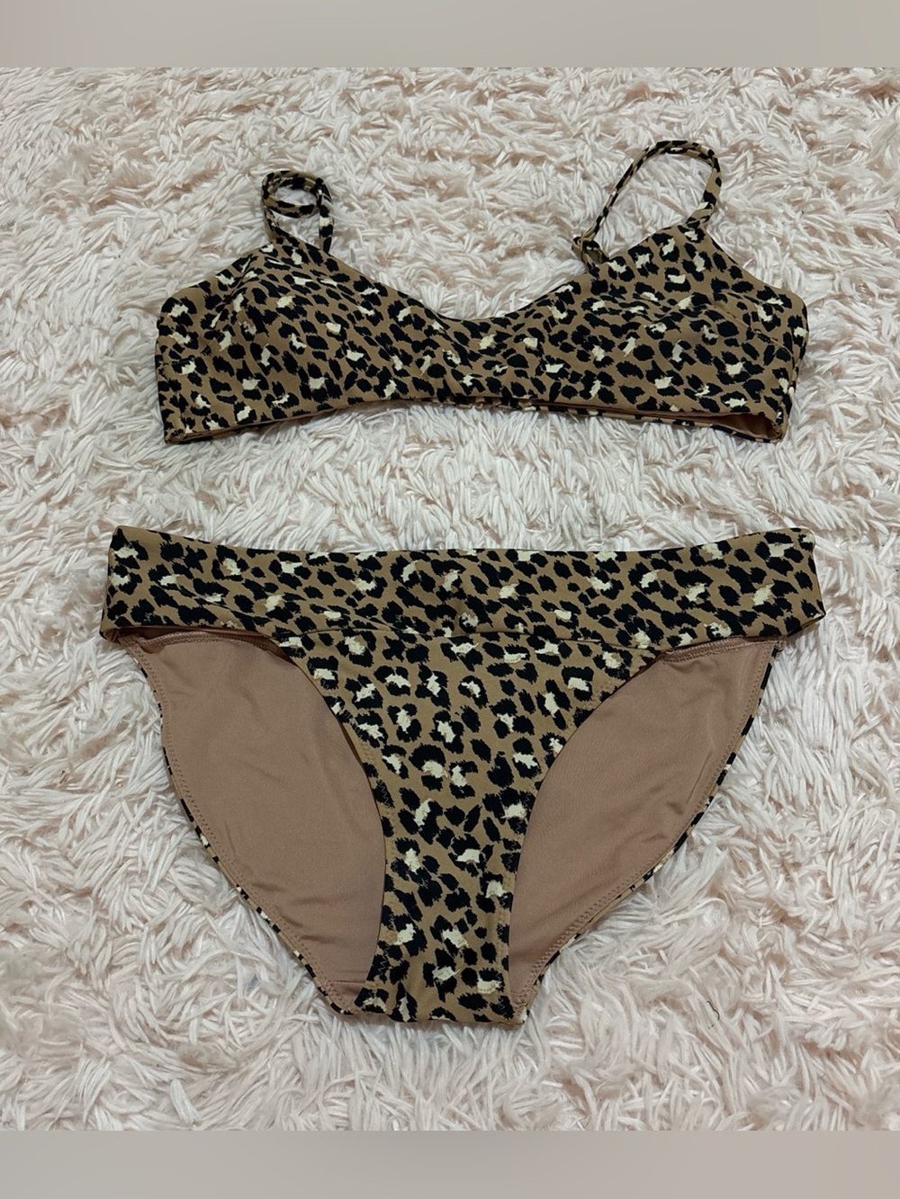 Aerie size medium swimsuit set
